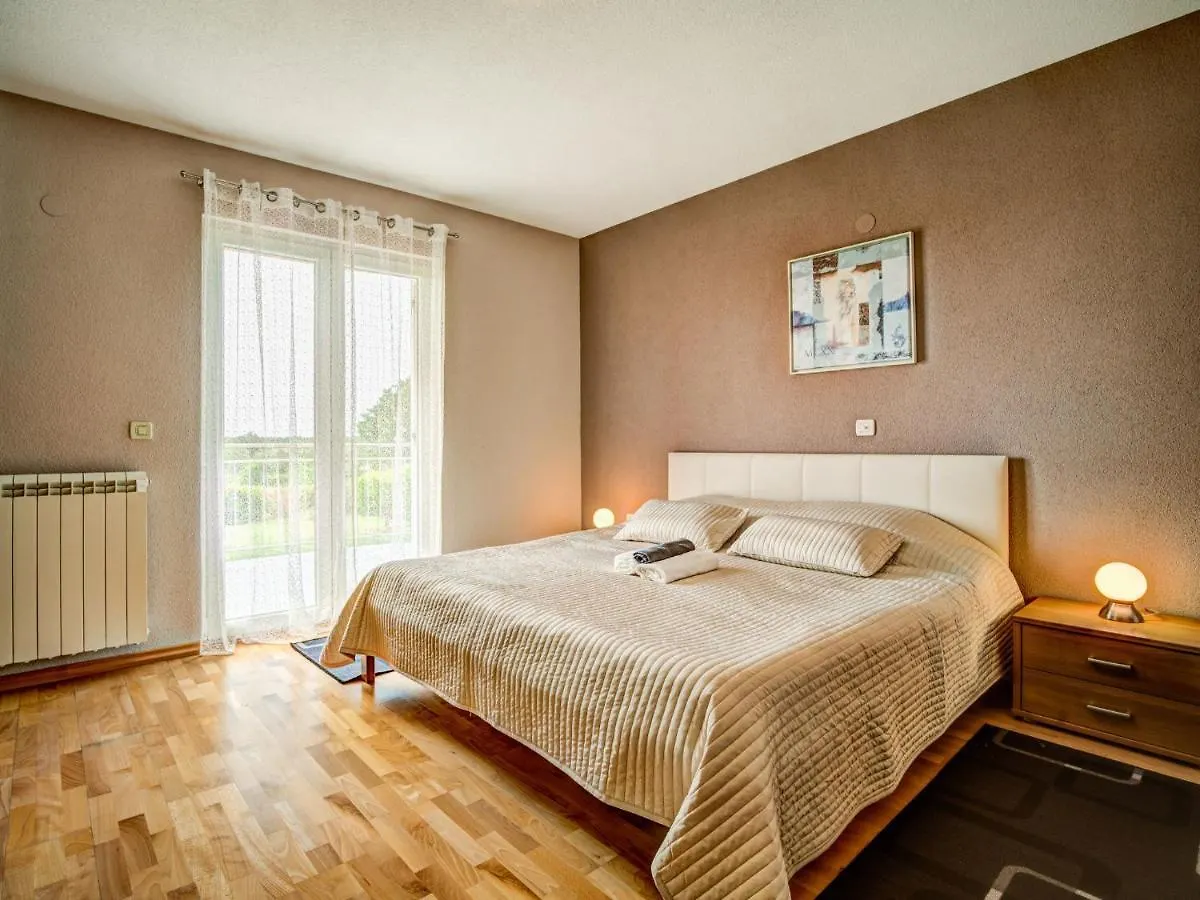 Apartment Tommy-1 By Interhome Kmeti
